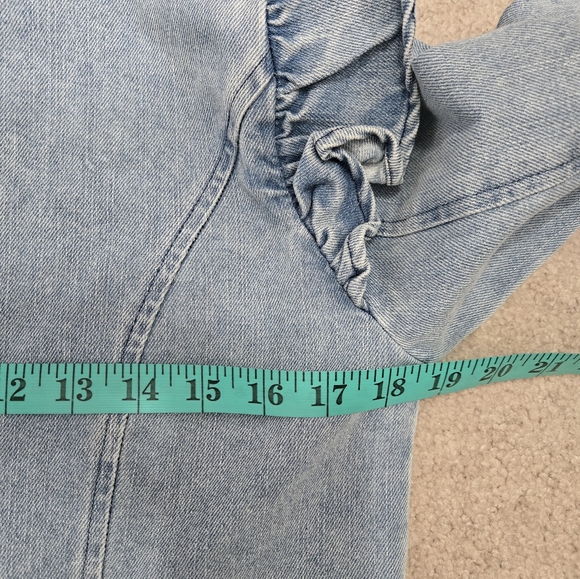 MAZIK NWT Ruffled Denim Button Up Jacket. Size Small - Picture 11 of 12